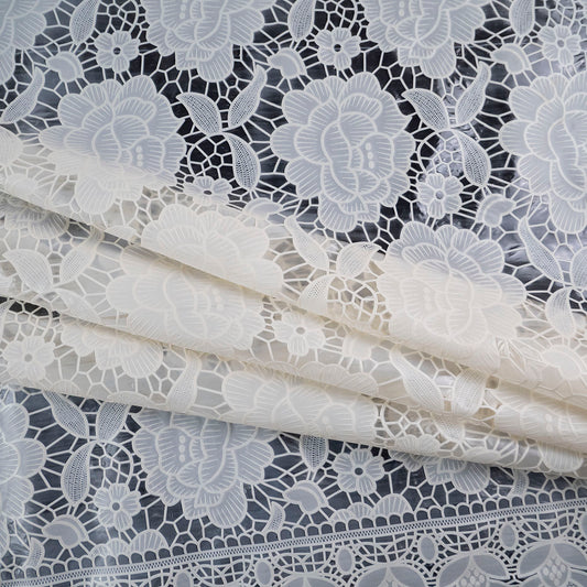PVC JACQUARD BLANCO PAPIRO