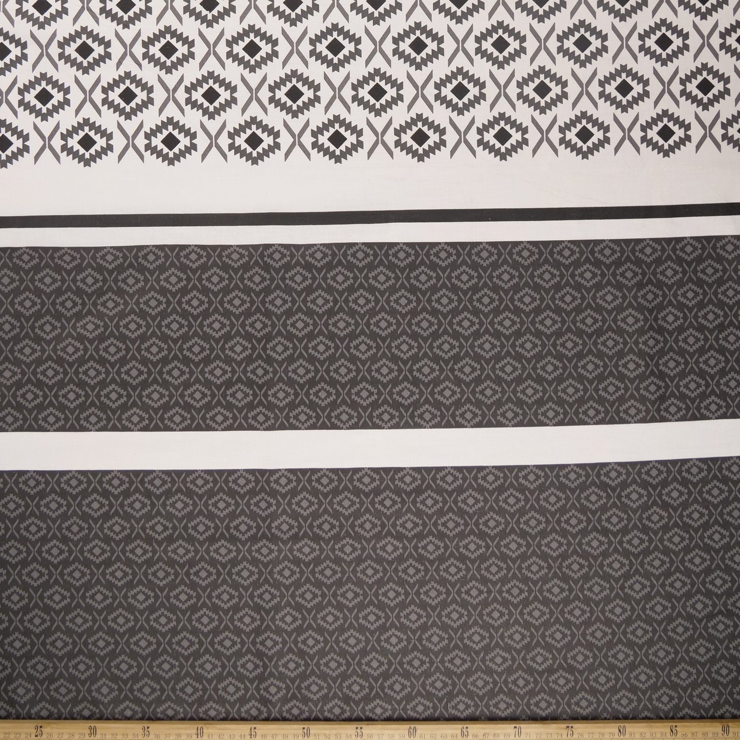 PERCAL TC ESTAMPADO XL BLANCO BRILLANTE PATRONES ETNICOS