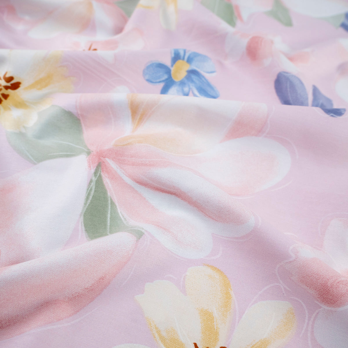 PERCAL 320 HILOS ESTAMPADA ROSA PALIDO PATRON FLORAL PASTEL
