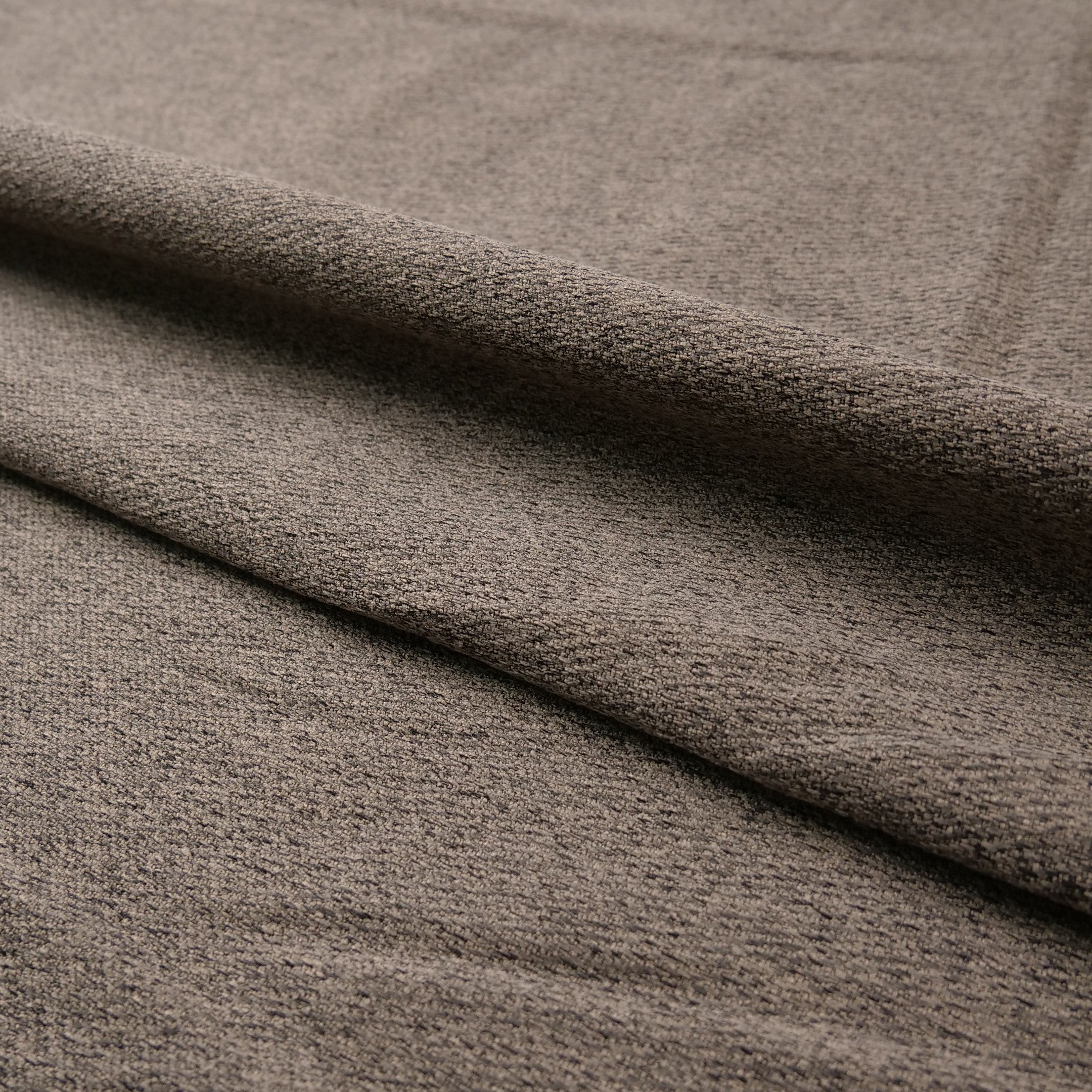 ANTISOLAR CHIPRE GRIS CONEJO