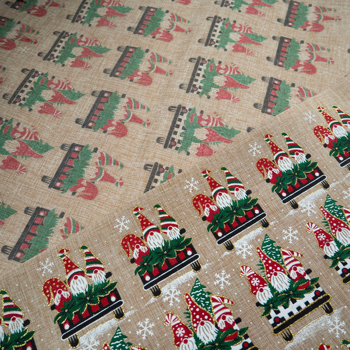 PANAMA NAVIDAD BEIGE SAGE GREEN DUENDES DE NAVIDAD