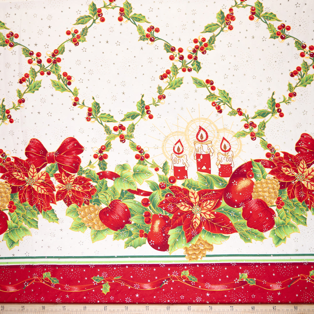 MANTELERIA NAVIDAD ESTRELLITAS ROJO PEPPER CON VELAS Y FLORES