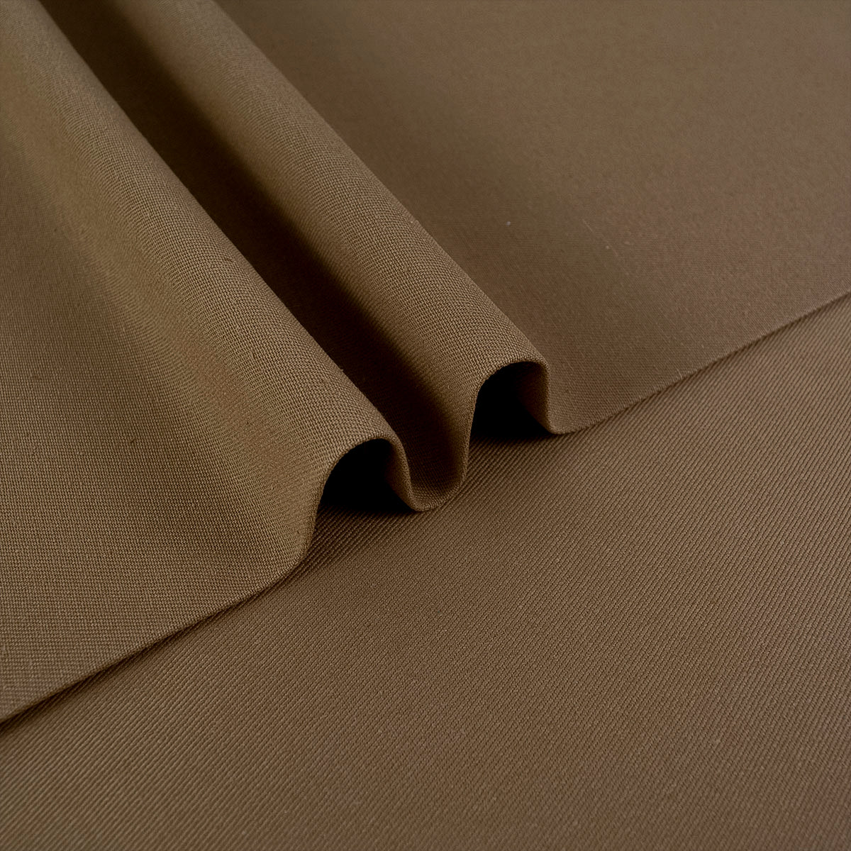 GABARDINA AMERICANA MARRON LEON