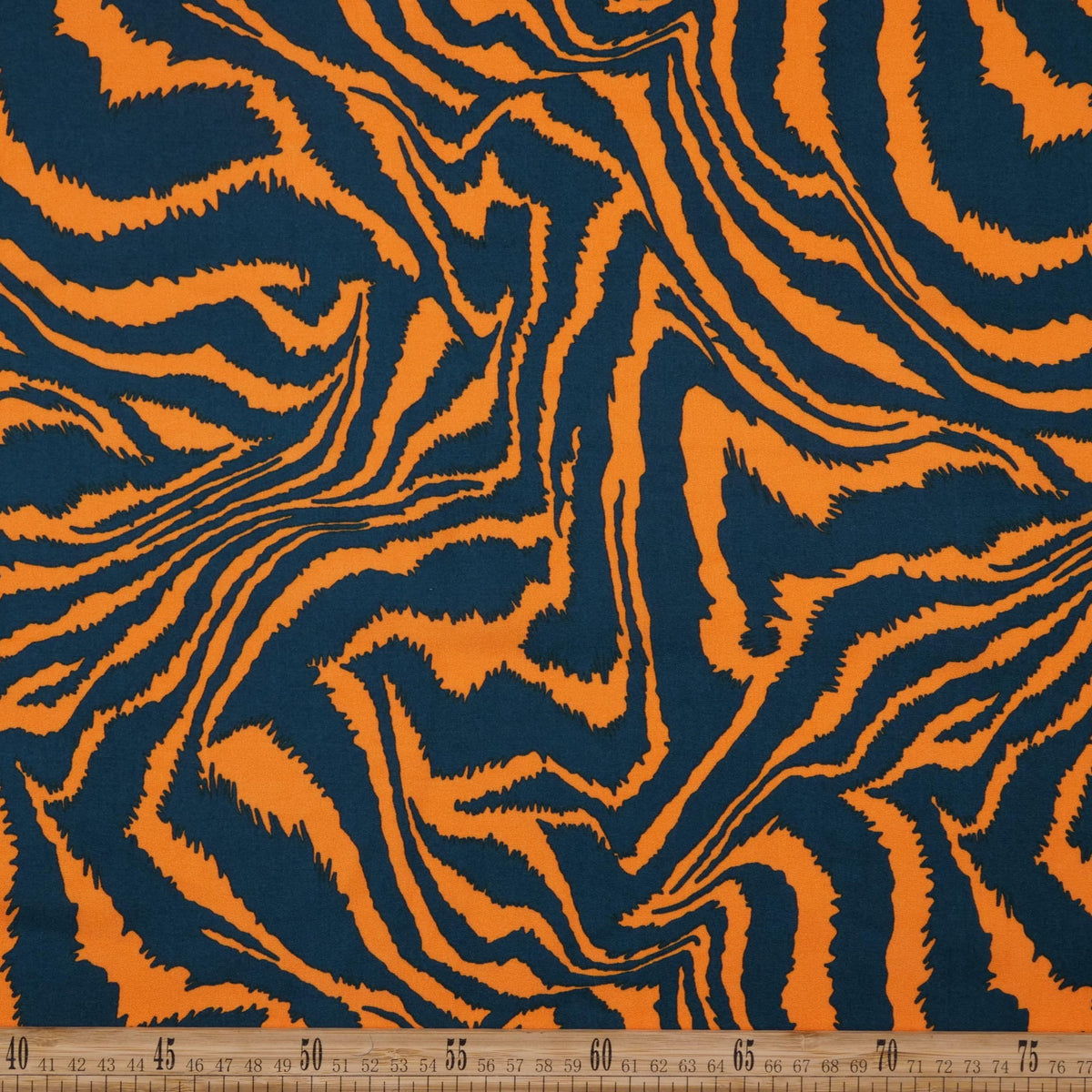 FIBRANA ESTAMPADA NARANJA OCRE ACEBRADO