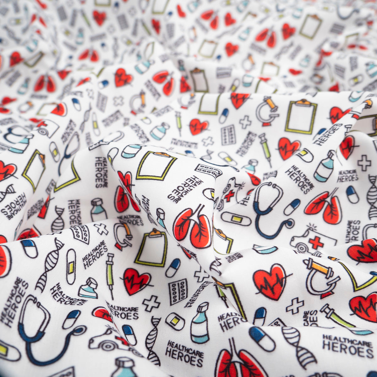 POPLIN TC ESTAMPADO BLANCO BRILLANTE DE SALUD