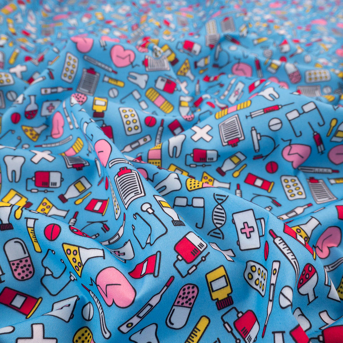 POPLIN TC ESTAMPADO TURQUESA CYAN INSTRUMENTOS MEDICOS