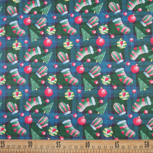 DRIL NAVIDAD AZUL OCEANO PROFUNDO CON MEDIAS, GUANTES, ESFERAS Y ARBOL