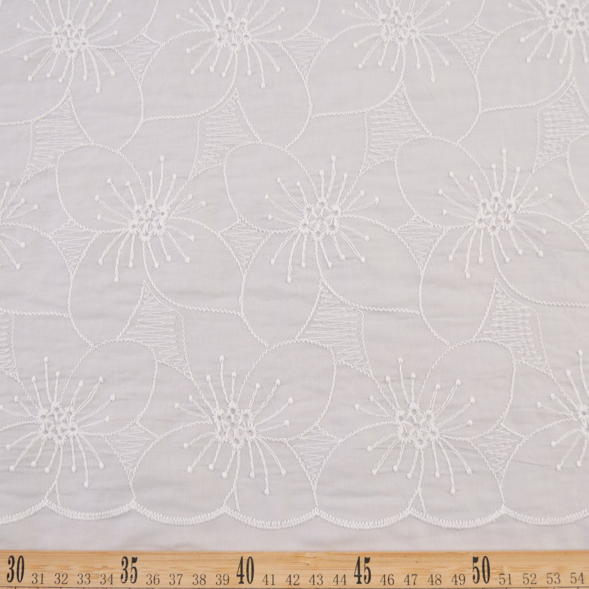 BRODERIE ESPANHOL GRIS MAGNET CON FLORES