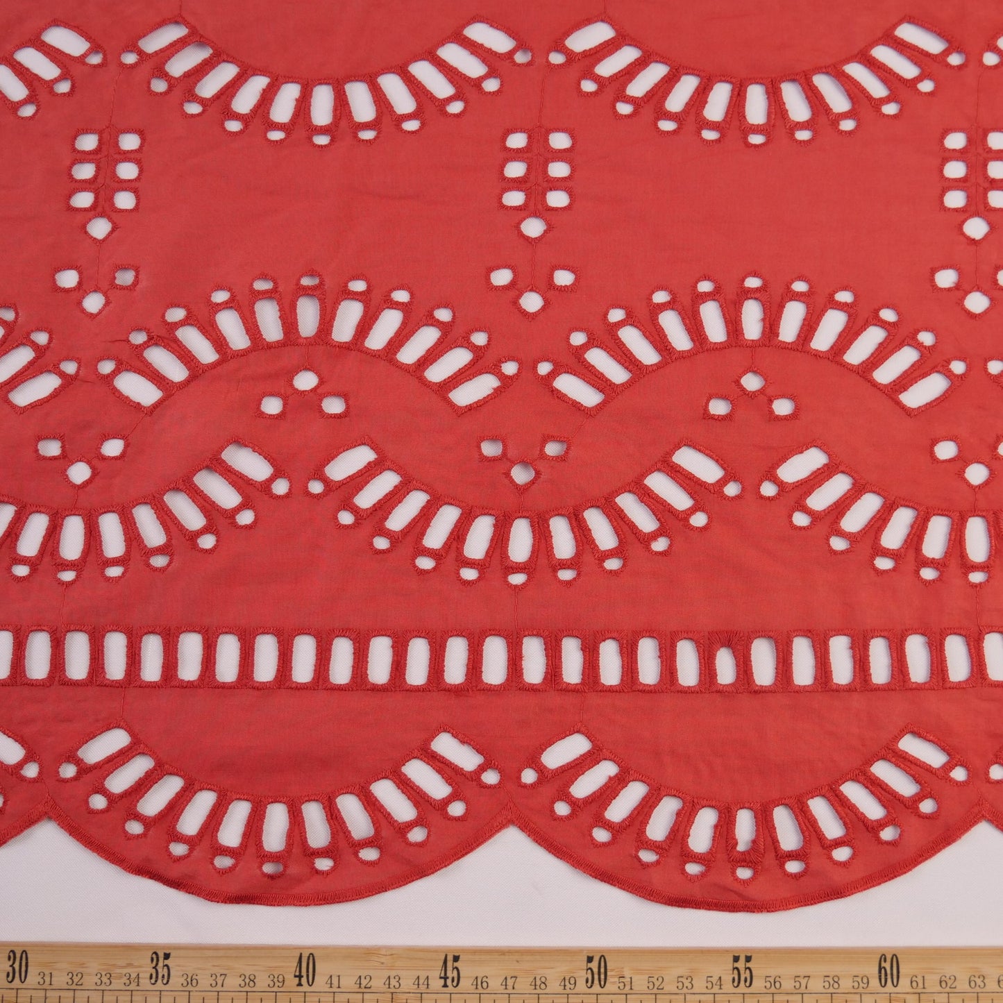 BRODERIE ESPANHOL NARANJA LADRILLO QUEMADO PATRON GEOMETRICO Y ONDULADO