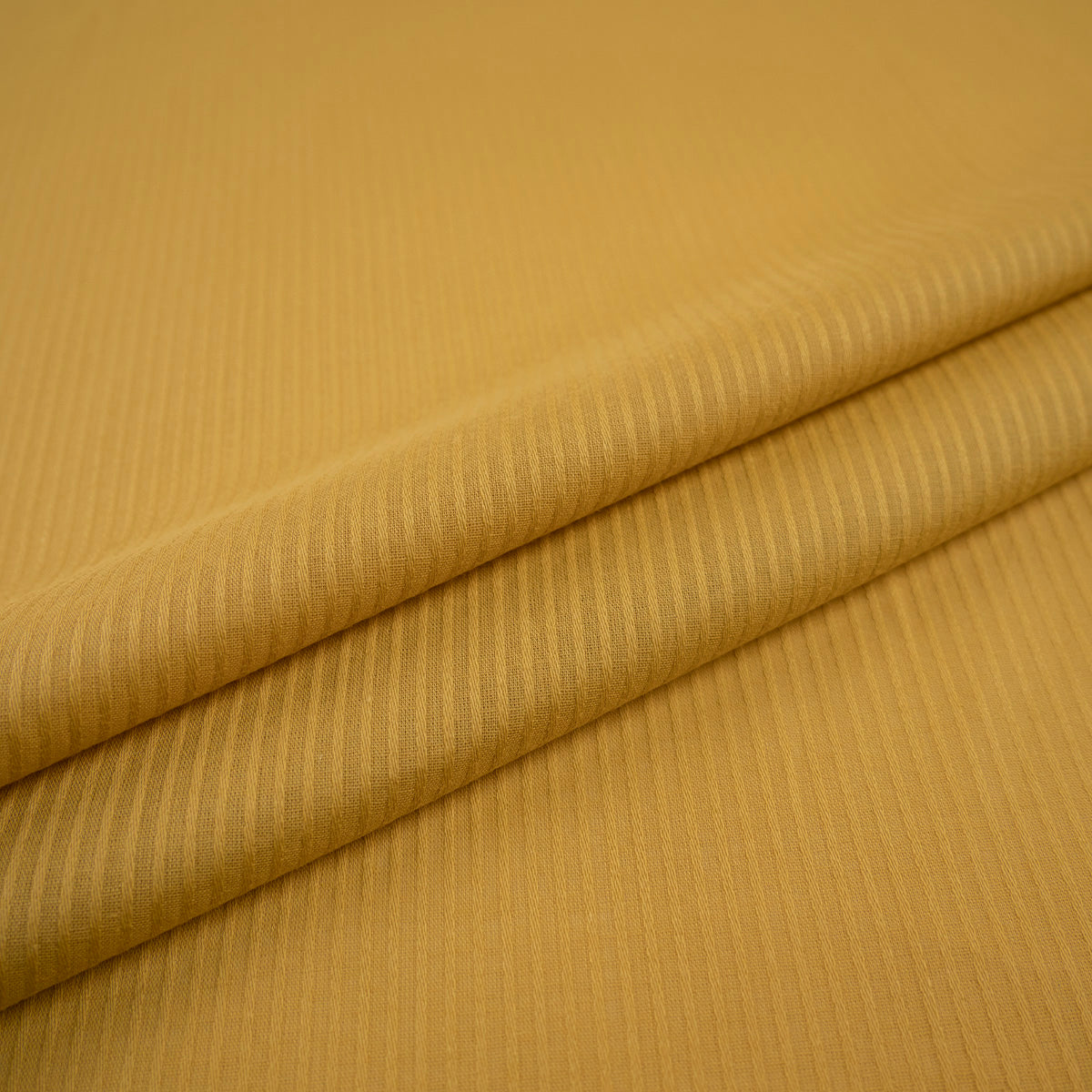 BATISTA LABRADA AMARILLO MINERAL