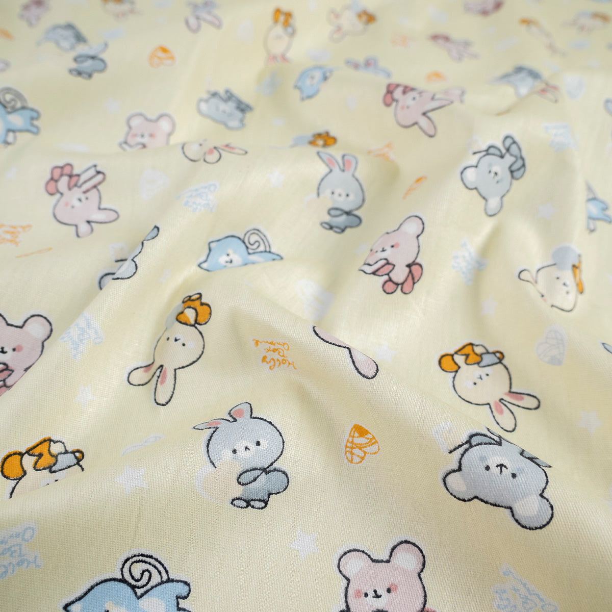 POPLIN DEEP ESTAMPADO AMARILLO ANTIGUO ANIMALES