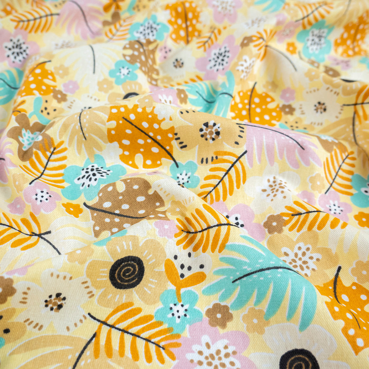 POPLIN DEEP ESTAMPADO AMARILLO PASTEL HOJAS Y FLORES