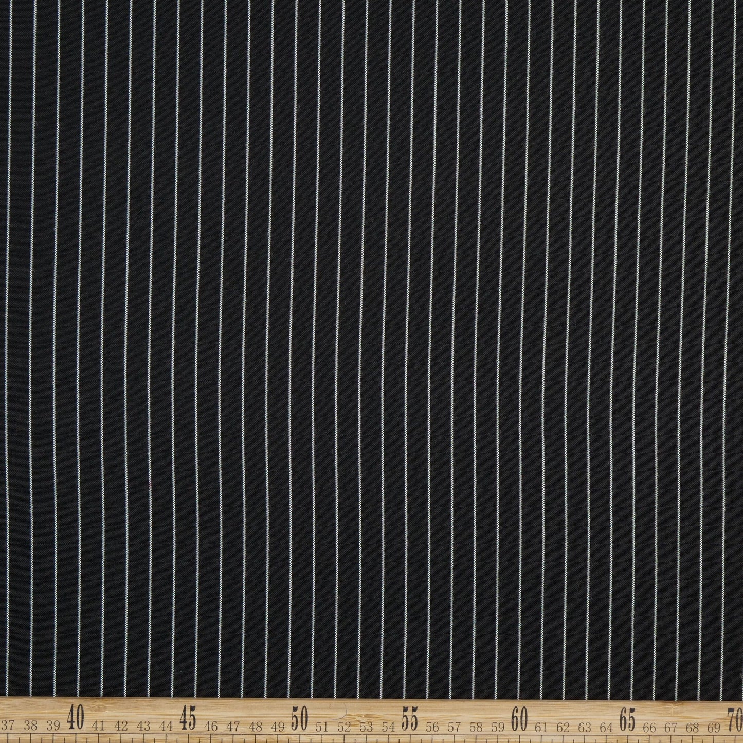 LINO AGNES NEGRO METEORITO