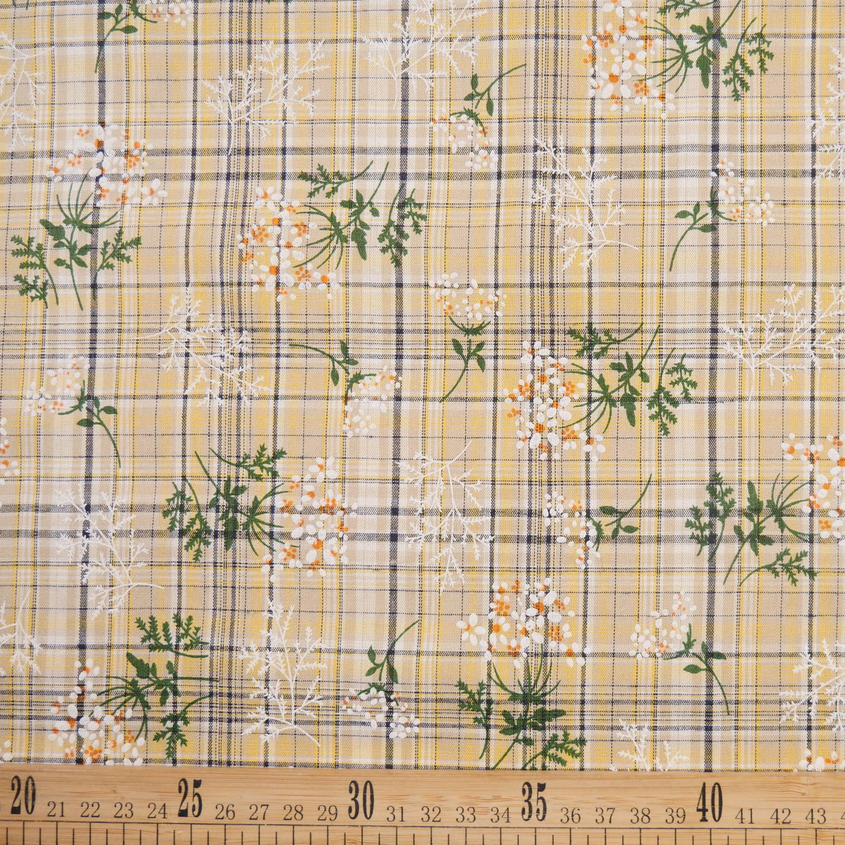 POPLIN CELINA AMARILLO CERA CON FLORES EN RAMA