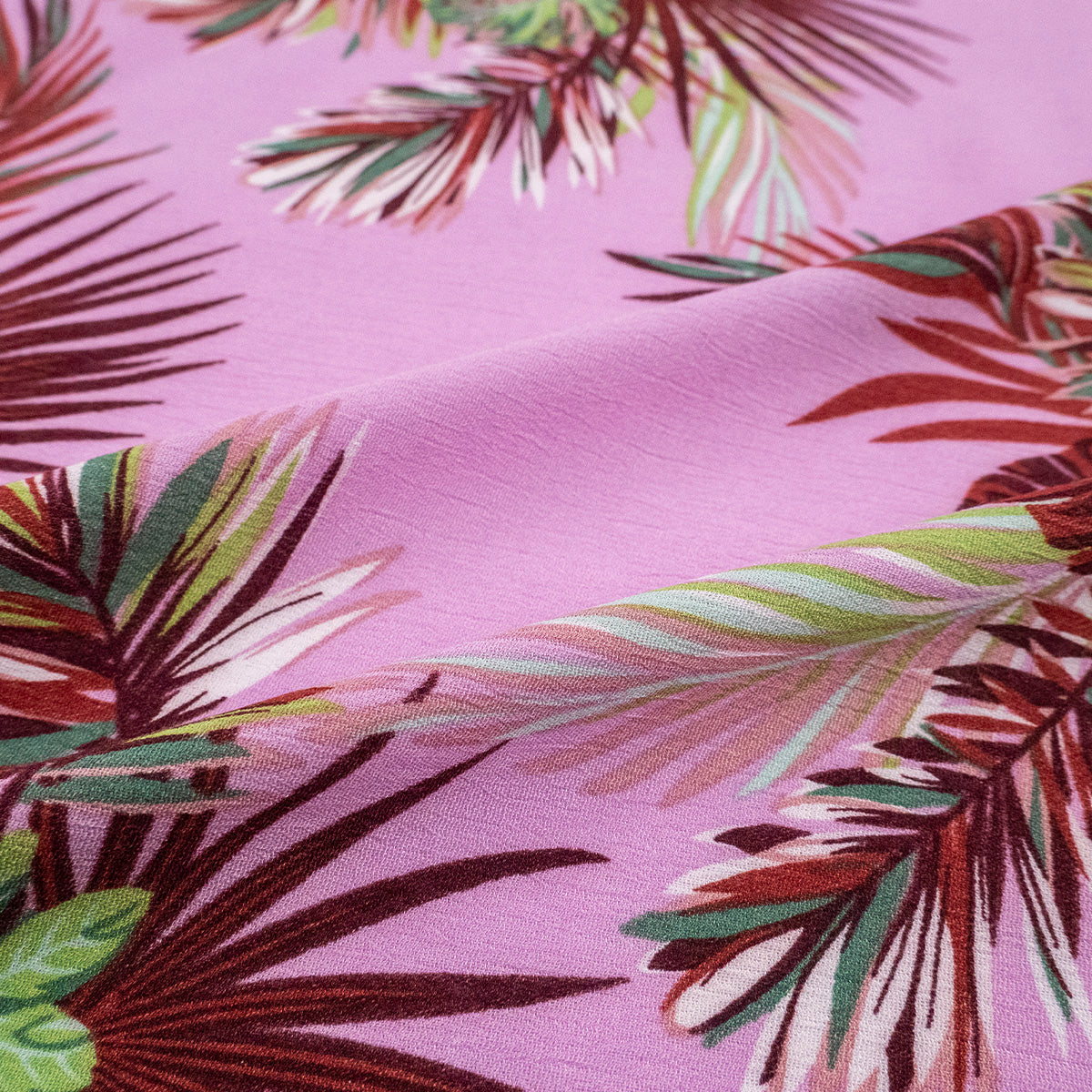 FIBRANA CREPE ESTAMPADA LILA ANTIGUO HOJAS PALMERAS